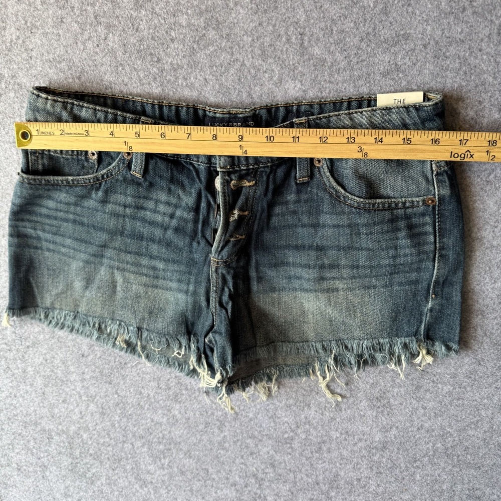 Lucky Brand The Cut Off Denim Shorts Dark Wash Button Fly Frayed Hem Sz 8 29 - Picture 3 of 7